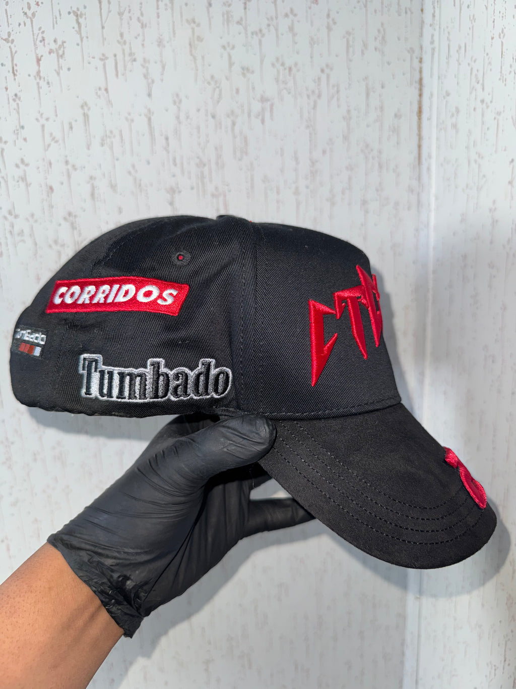 Ct raising x Barbas Hats